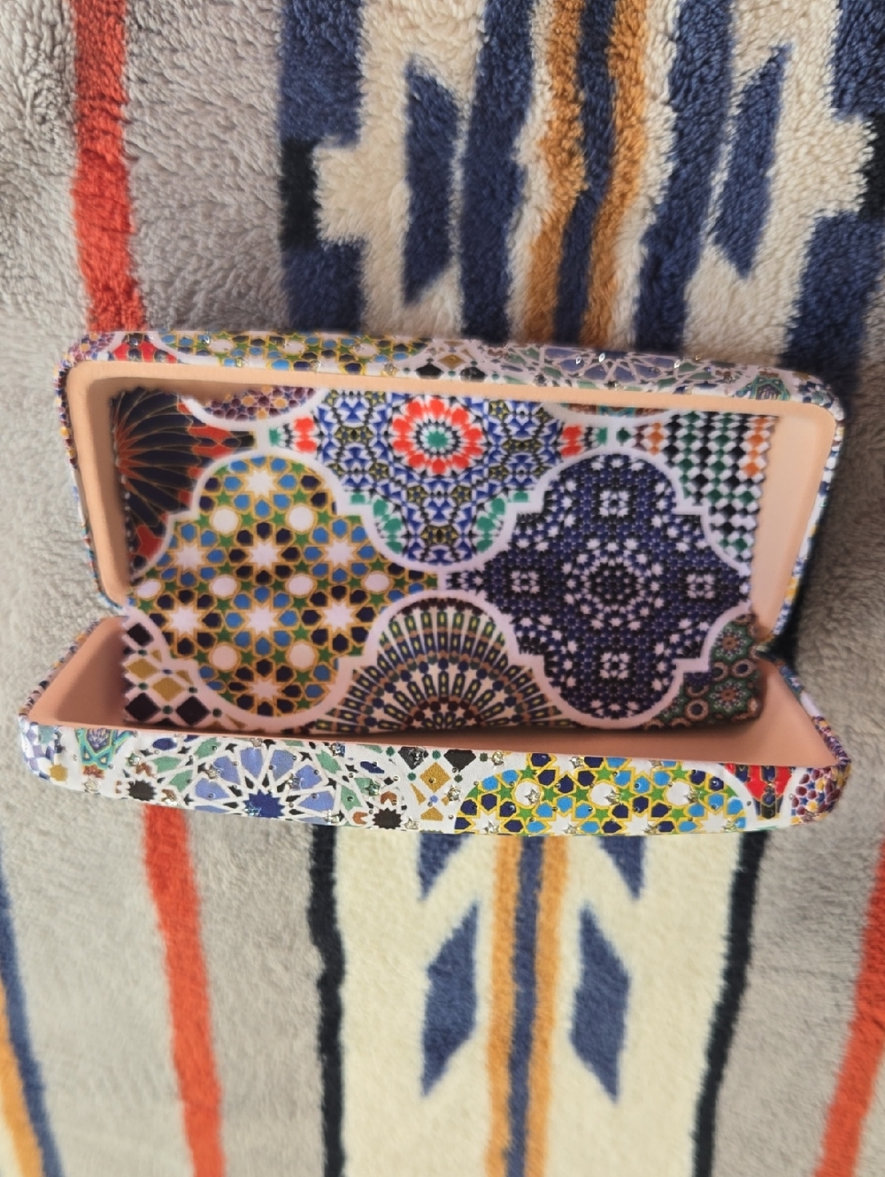 Handmade Multicolor Mosaic Eye Glasses Case With Cleaning Cloth. NWT